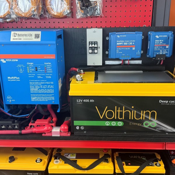 Boîte électrique complète 12V/120 V pour VR Sprinter – Système solaire prêt à l’emploi